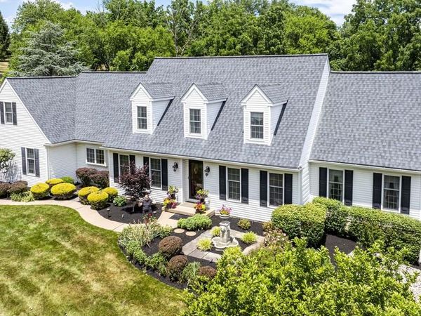 4717 ESSEX DRIVE, DOYLESTOWN, PA 18902
