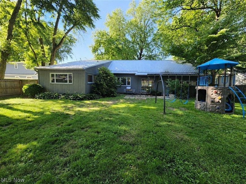 721 Frank Boulevard, Akron, OH 44320 Photo 20
