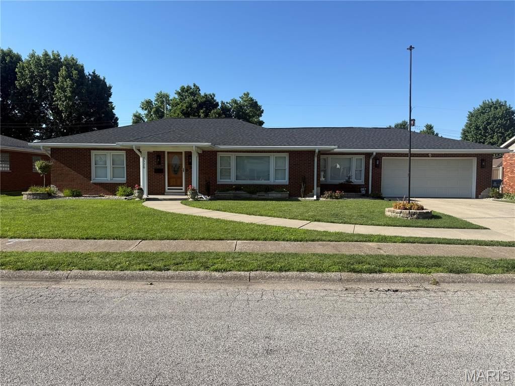 2320 Saint Bernard Avenue, Granite City, IL 62040 Main Photo