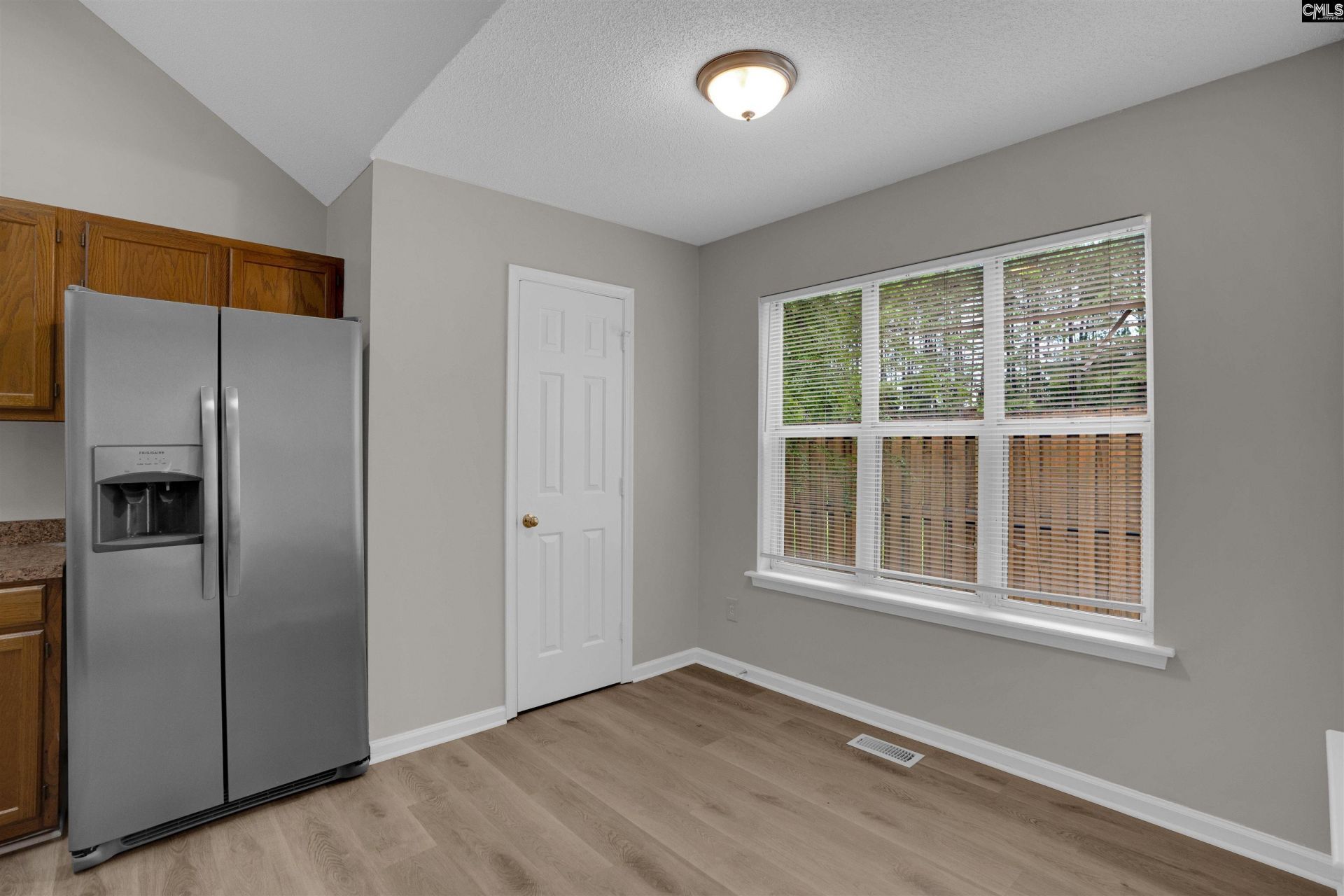 100 Chippenham Circle Photo 15