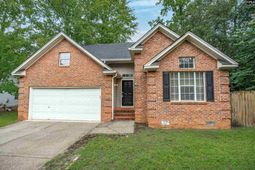 100 Chippenham Circle photo 4