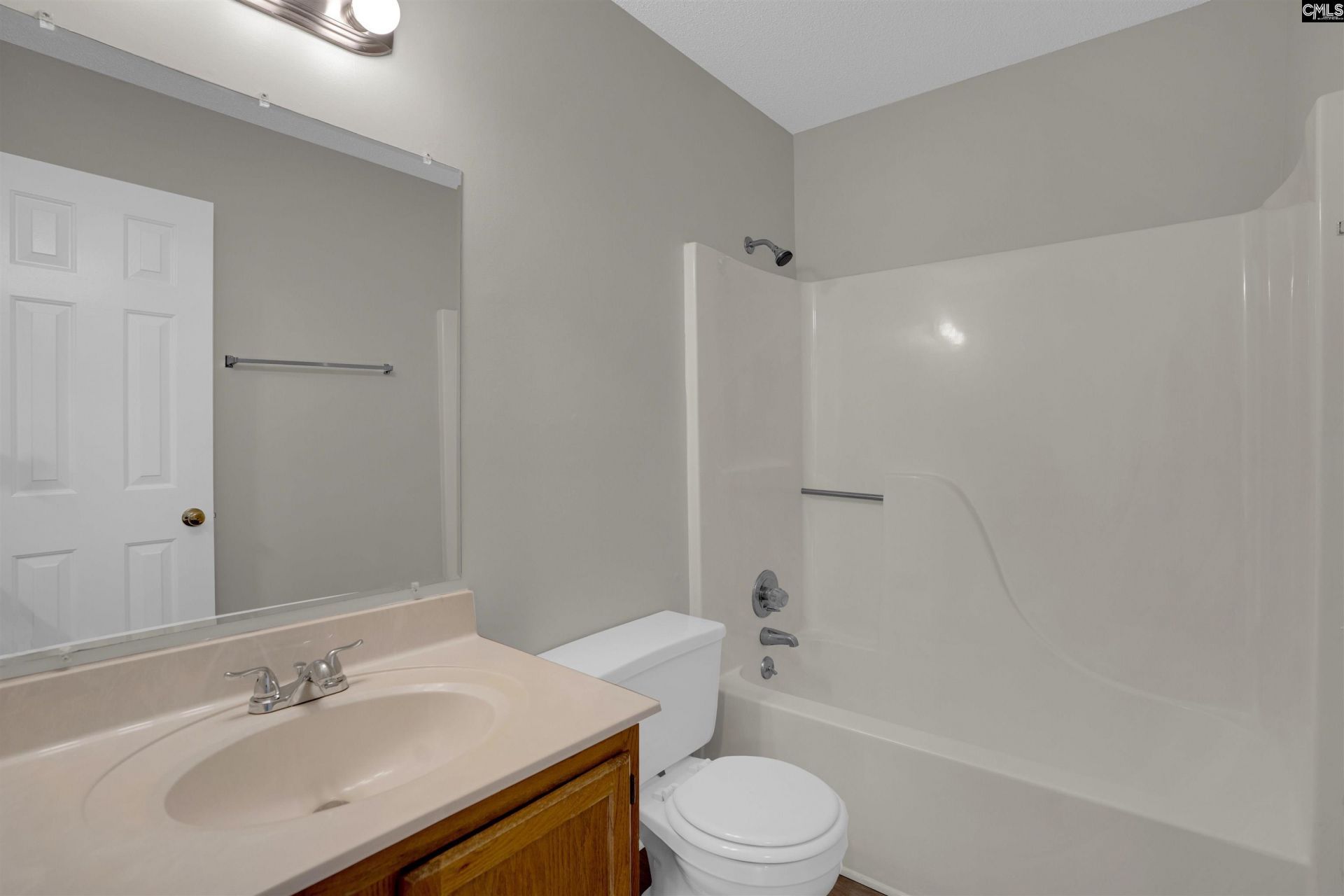 100 Chippenham Circle Photo 26