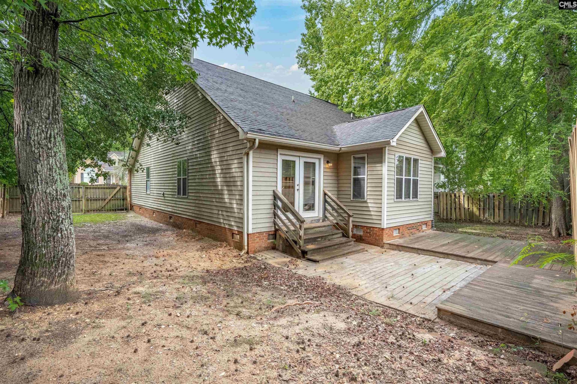 100 Chippenham Circle Photo 31
