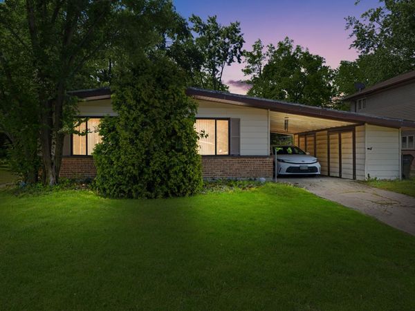 329 Somonauk Street , Park Forest, IL 60466
