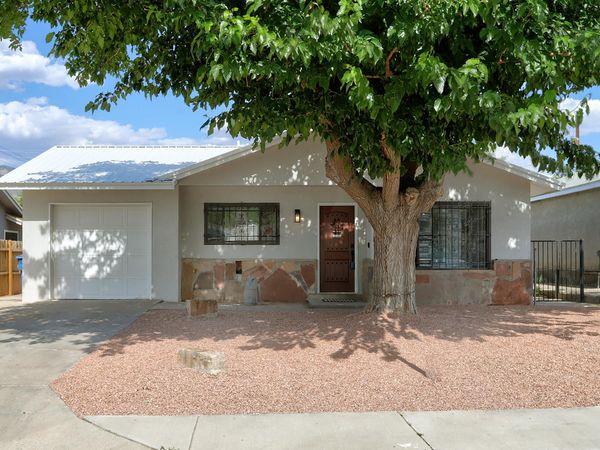 212 Jane Street NE, Albuquerque, NM 87123
