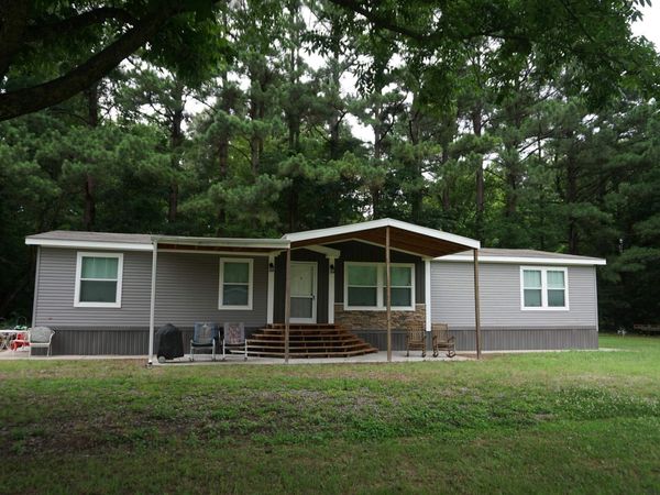 1307 Jones Island , Searcy, AR 72143