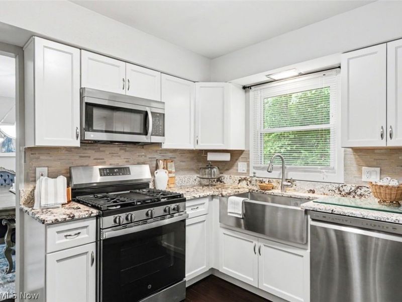 31773 N Roundhead Drive, Solon, OH 44139 Photo 6