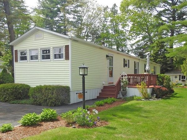 191 Pineviewter, Unit 191, Wareham, MA 02576