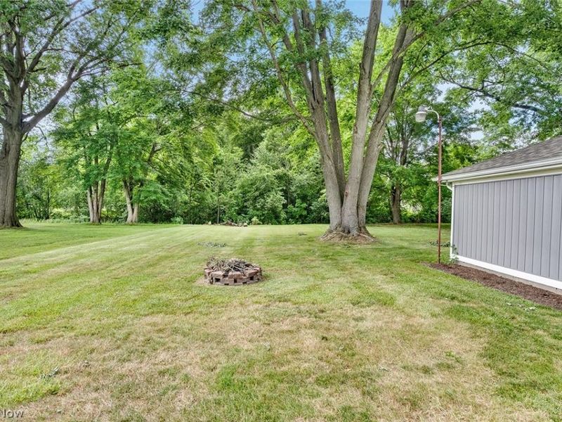 8041 Timberlane, Warren, OH 44484 Photo 36