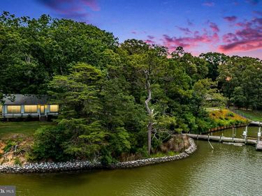 142 BRIDGE LANE, REEDVILLE, VA 22539