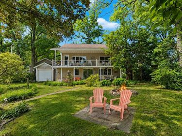 11080 E Iroquois Road, Walkerton, IN 46574