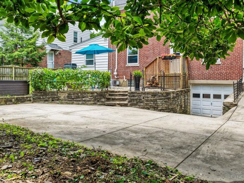 6316 Aspen Way, Cincinnati, OH 45224 Photo 32