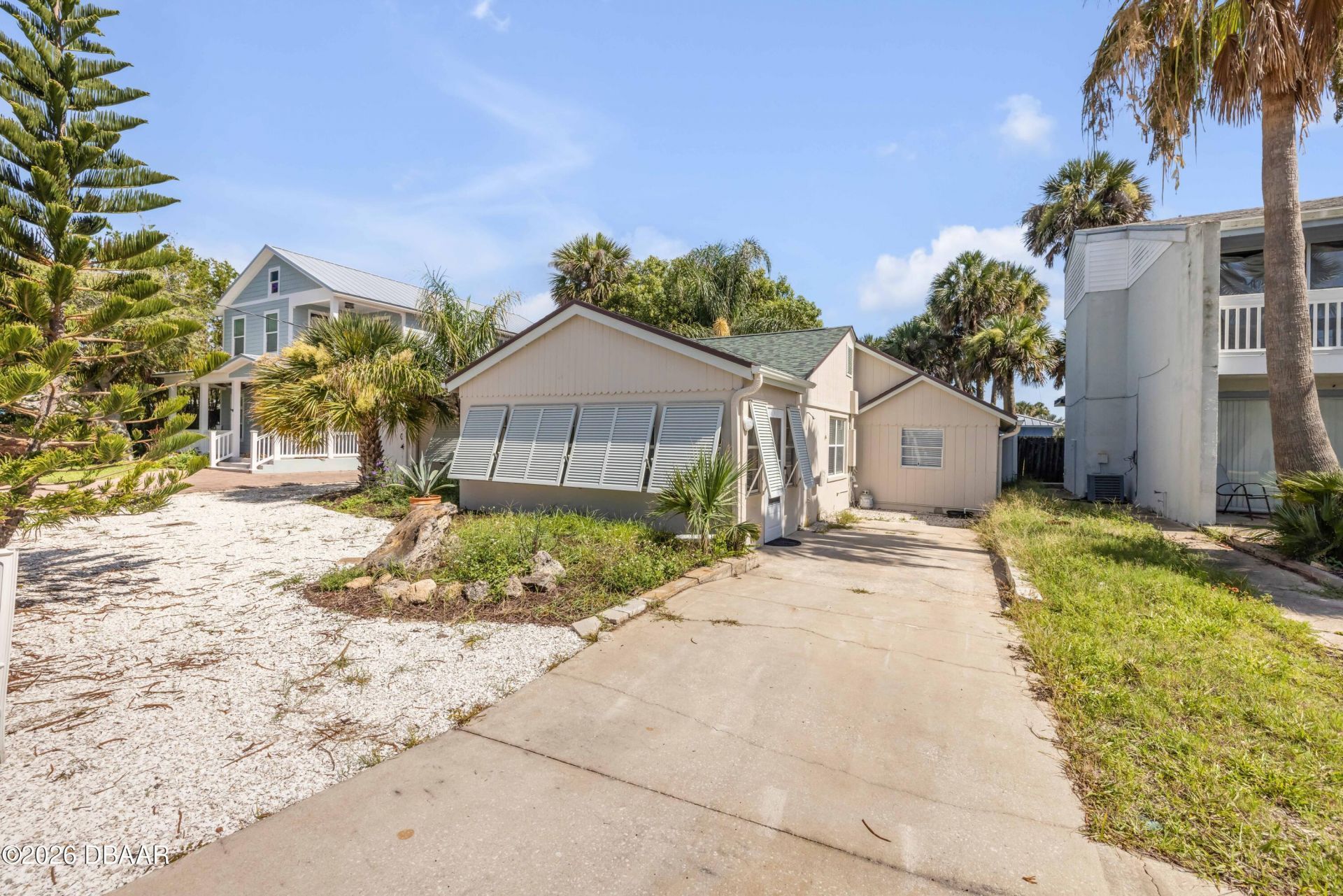 308 Due East Street, New Smyrna Beach, FL 32169 Photo