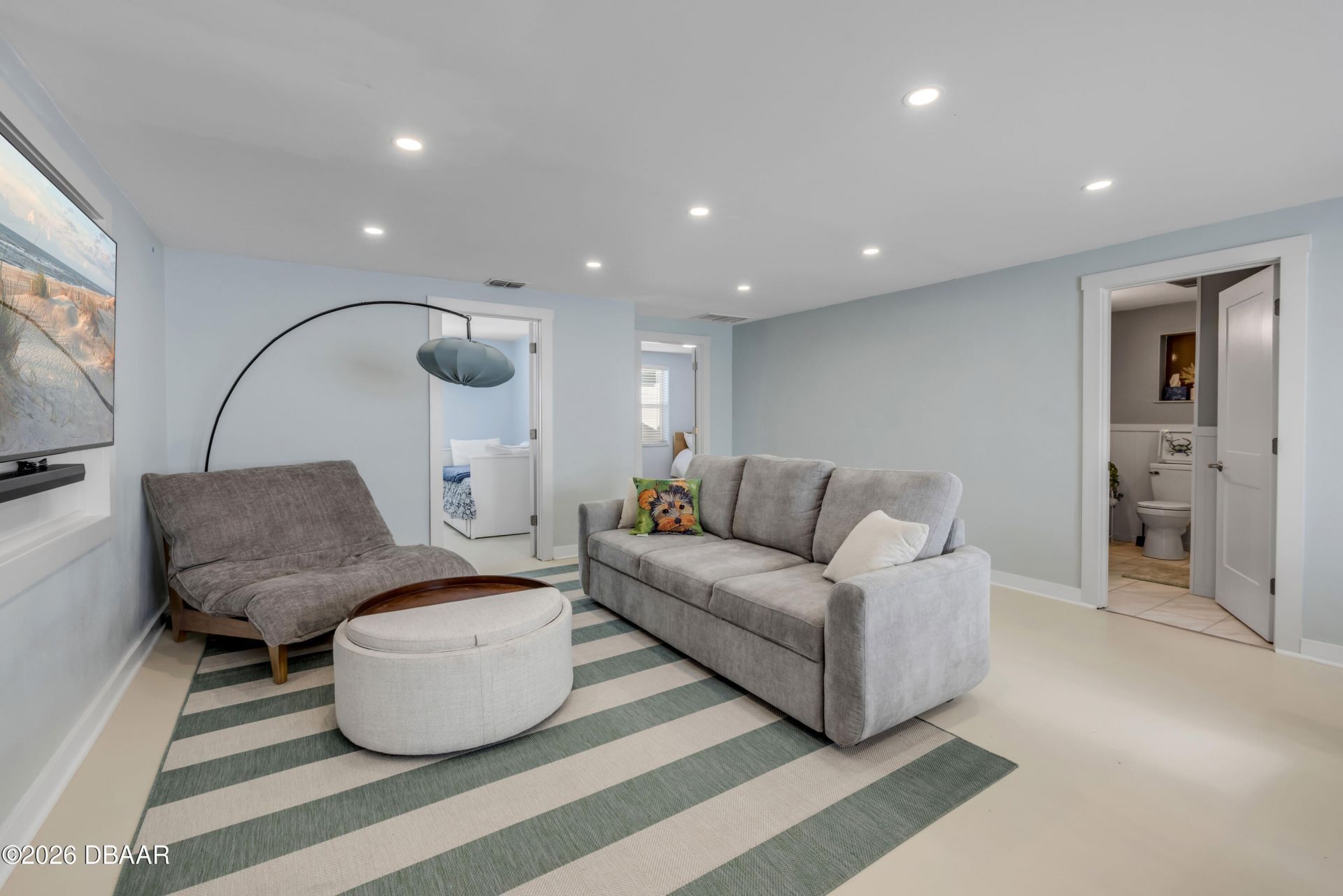 308 Due East Street, New Smyrna Beach, FL 32169 Photo