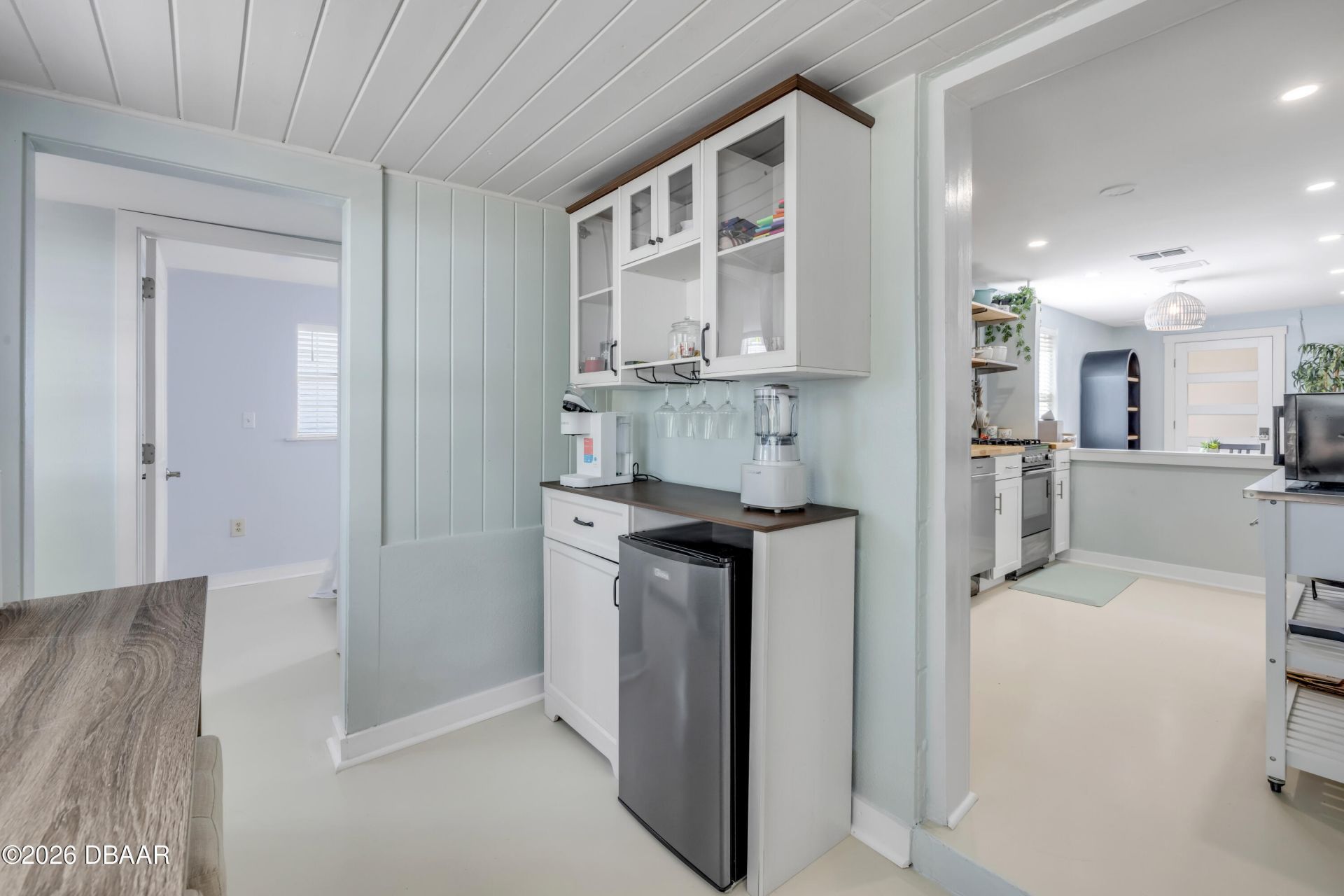 308 Due East Street, New Smyrna Beach, FL 32169 Photo