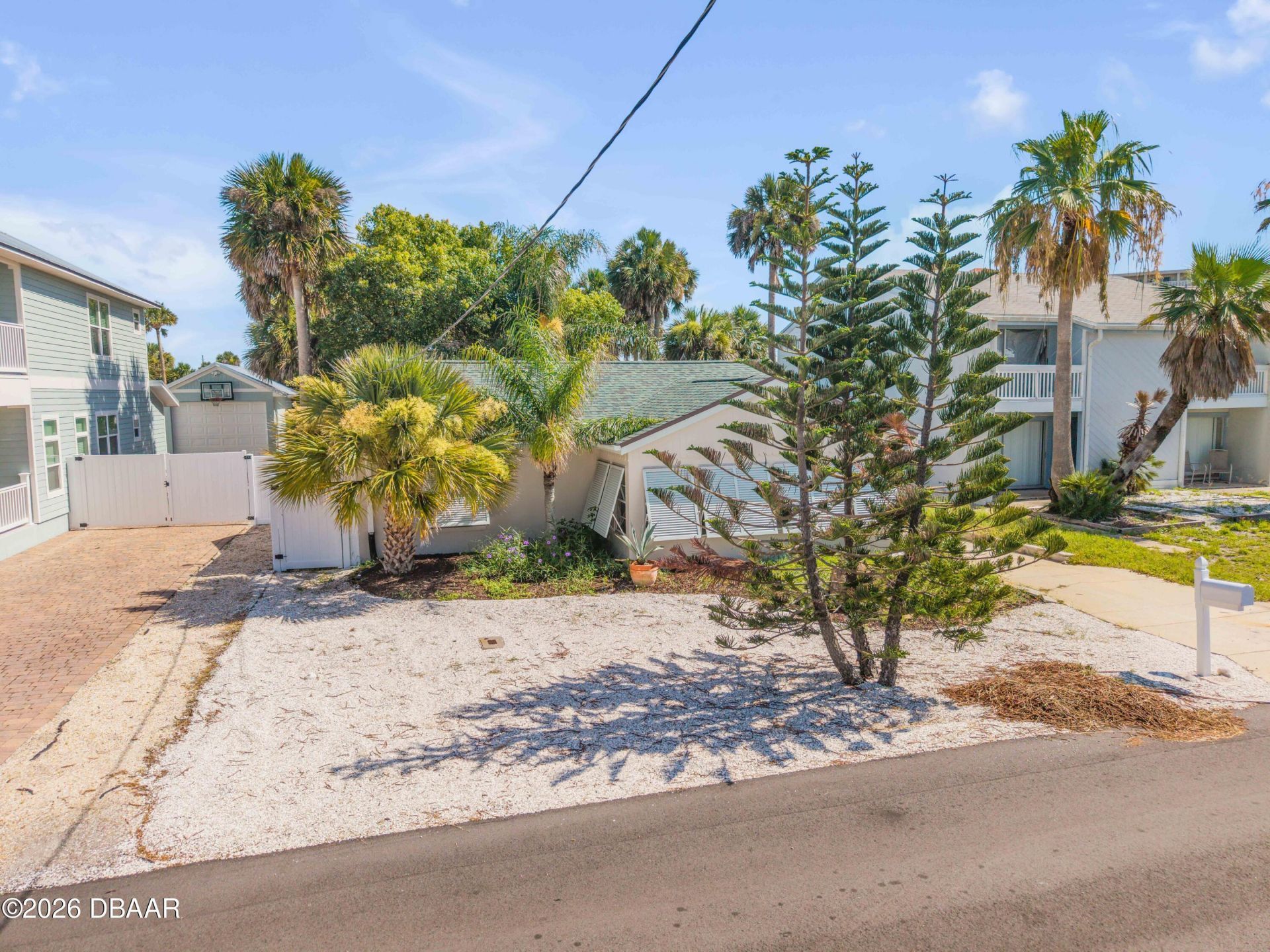 308 Due East Street, New Smyrna Beach, FL 32169 Photo