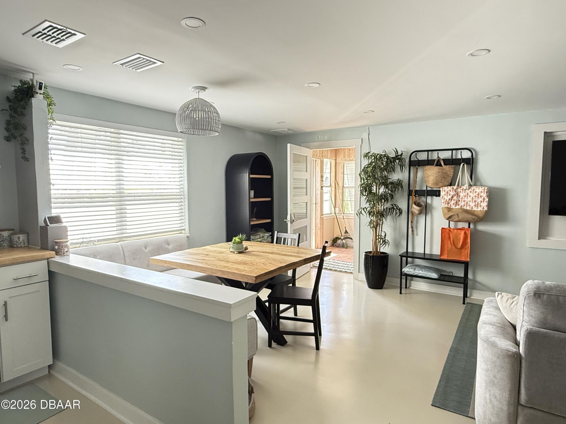 308 Due East Street, New Smyrna Beach, FL 32169 Photo