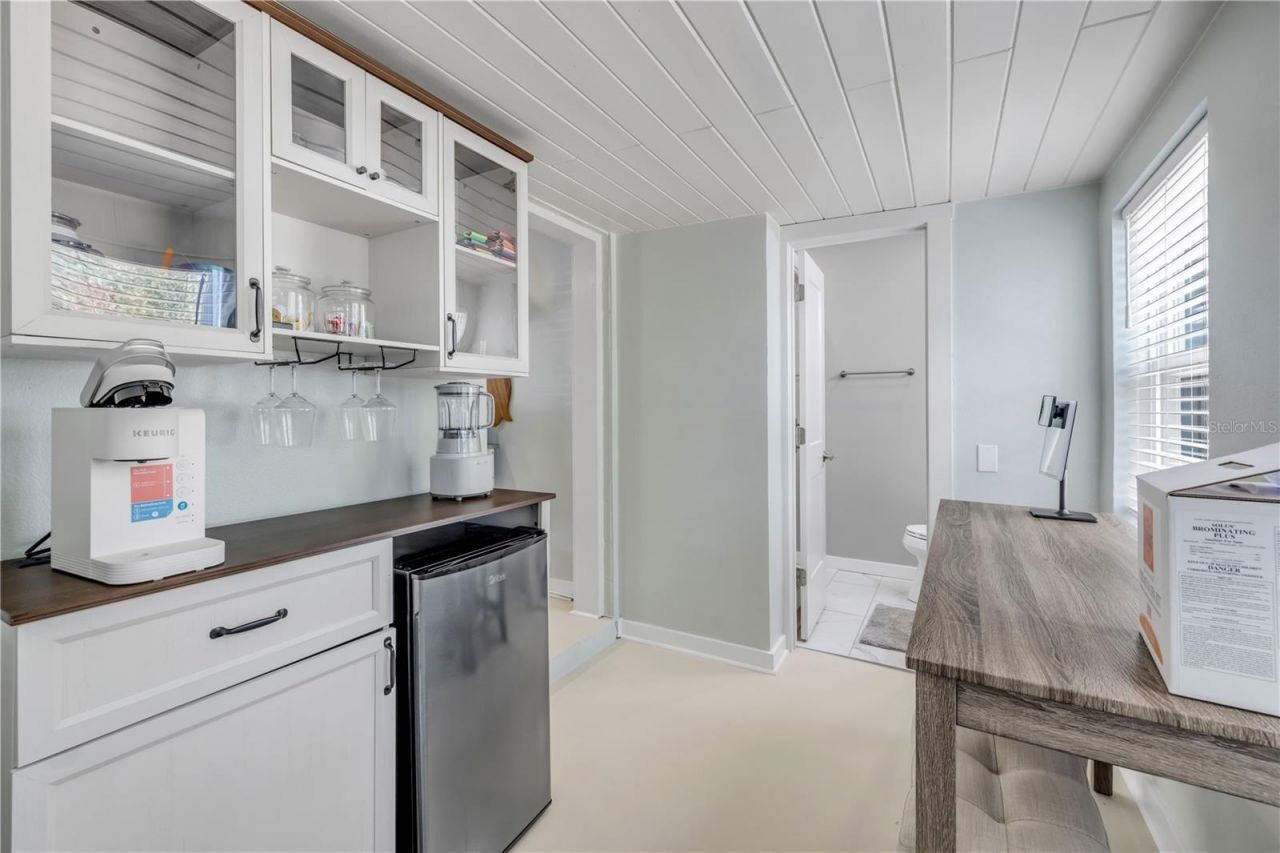308 Due East Street , New Smyrna Beach, FL 32169 Photo