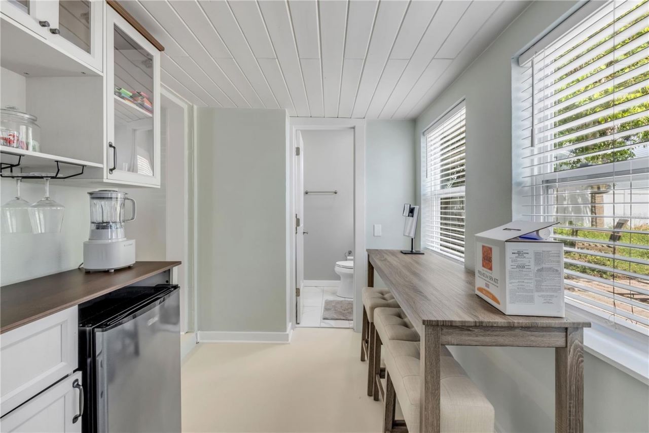 308 Due East Street , New Smyrna Beach, FL 32169 Photo