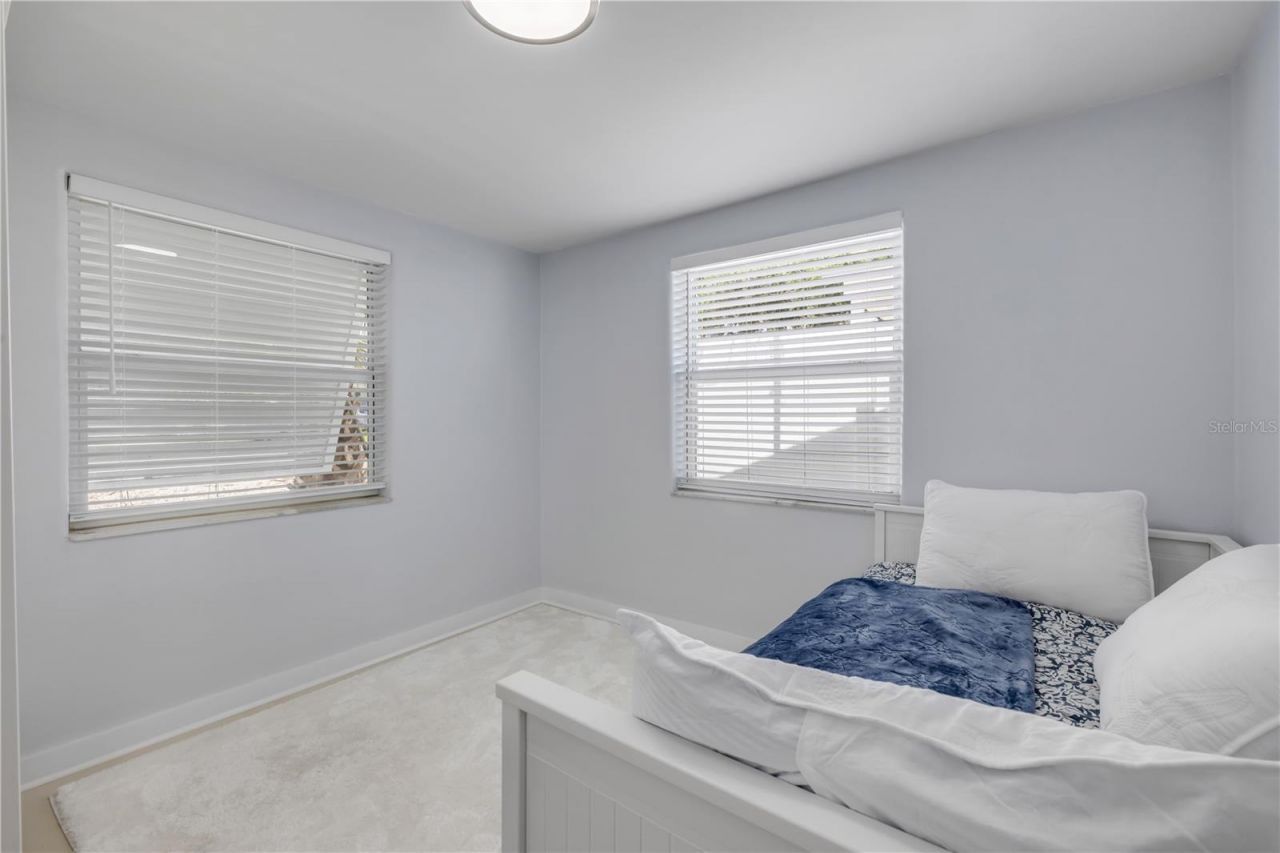 308 Due East Street , New Smyrna Beach, FL 32169 Photo