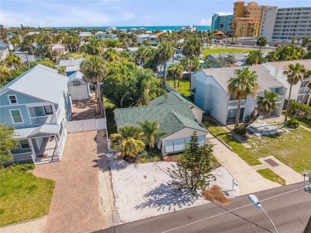 308 Due East Street , New Smyrna Beach, FL 32169 Photo