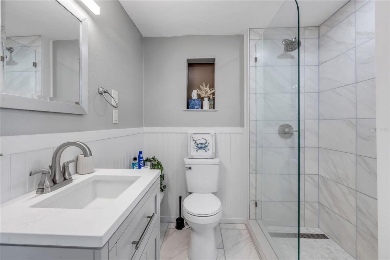 308 Due East Street , New Smyrna Beach, FL 32169 Photo
