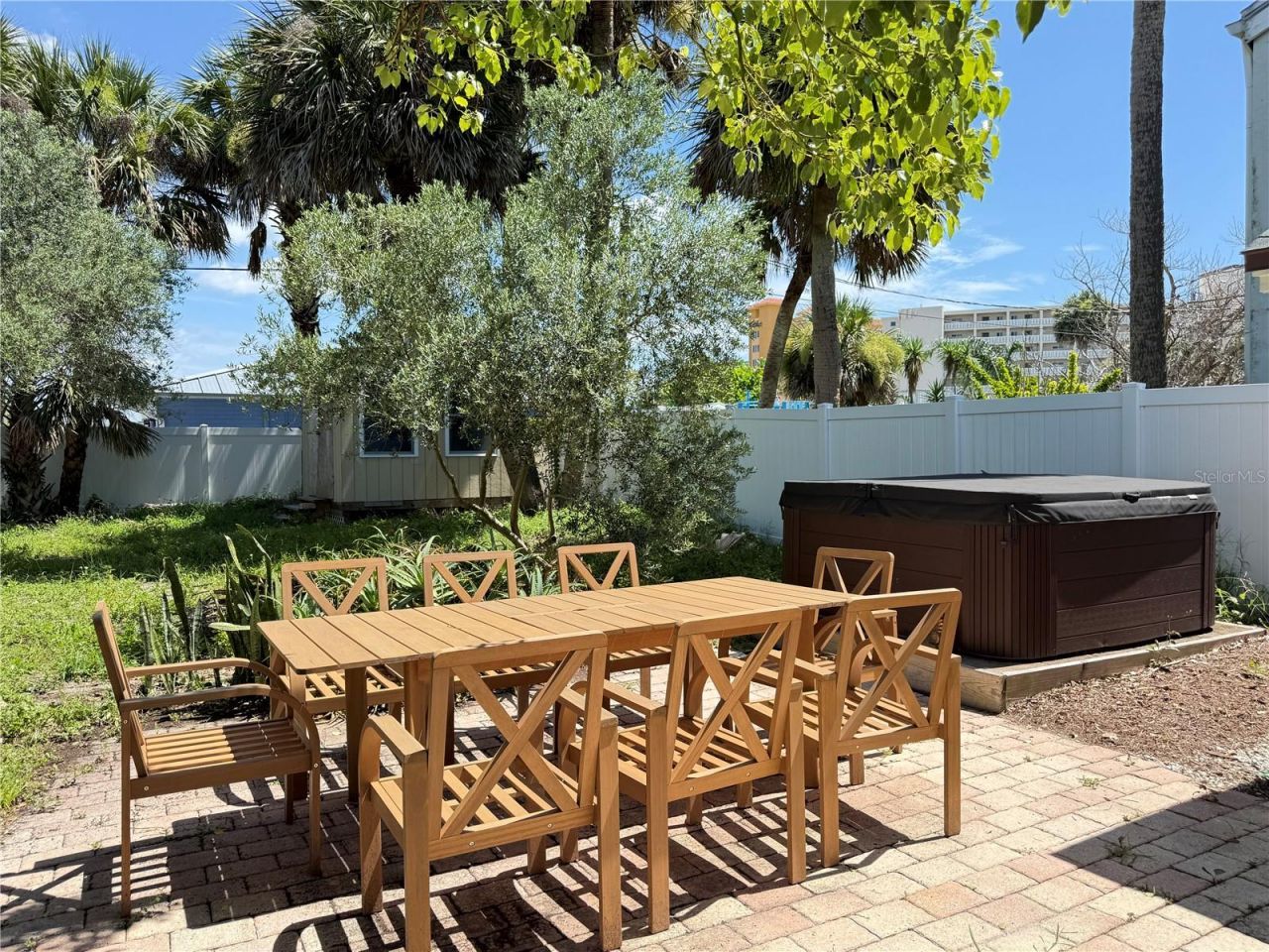 308 Due East Street , New Smyrna Beach, FL 32169 Photo