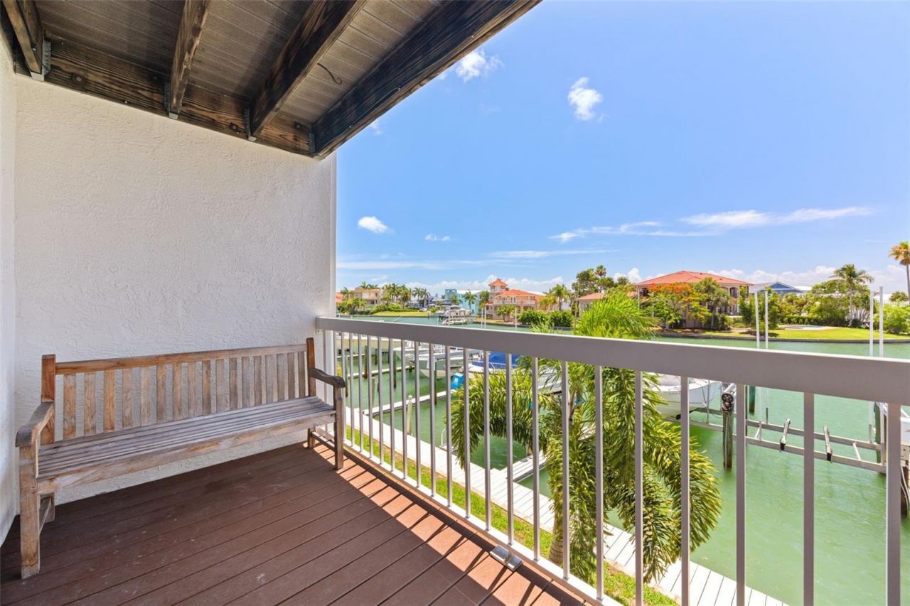 367 Madeira Circle, Tierra Verde, FL 33715 Photo