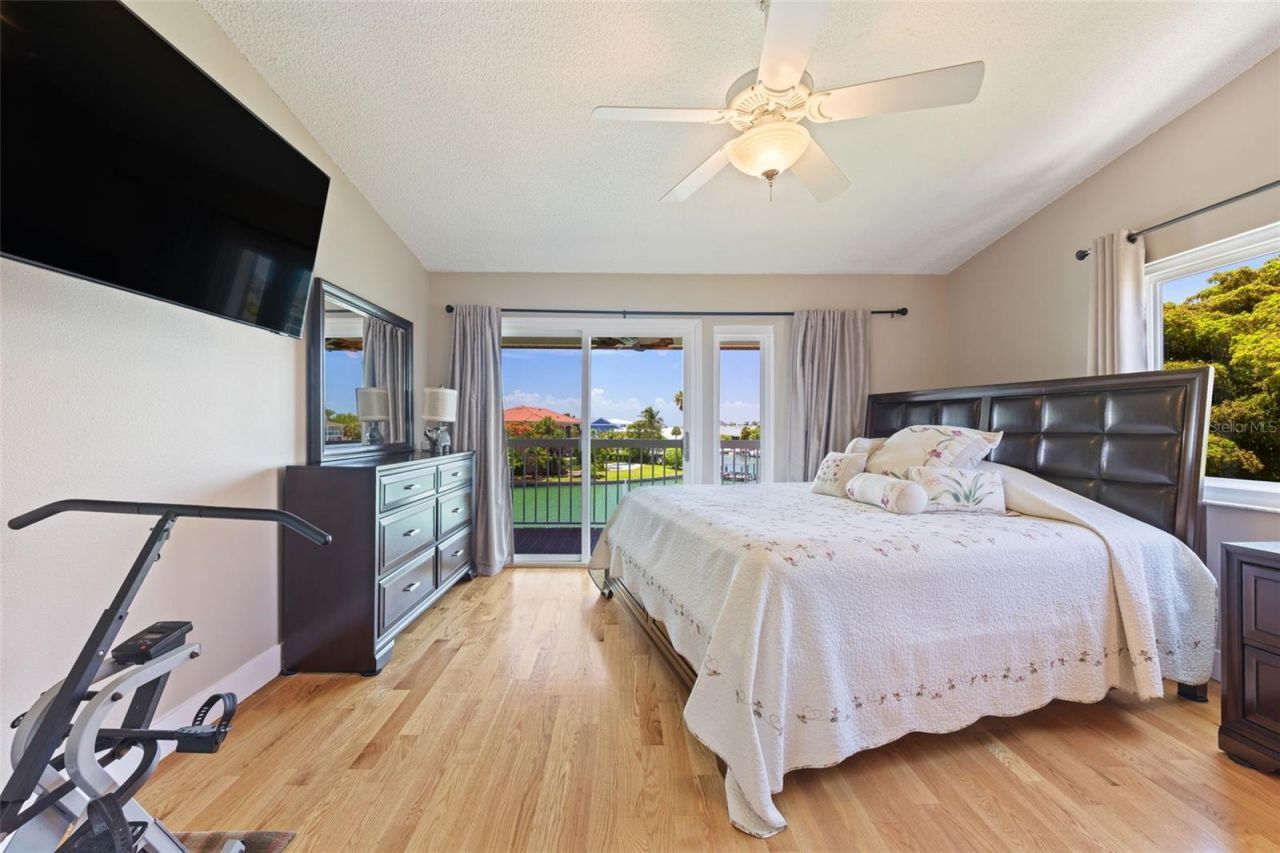 367 Madeira Circle, Tierra Verde, FL 33715 Photo