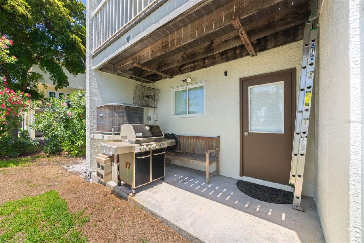 367 Madeira Circle, Tierra Verde, FL 33715 Photo