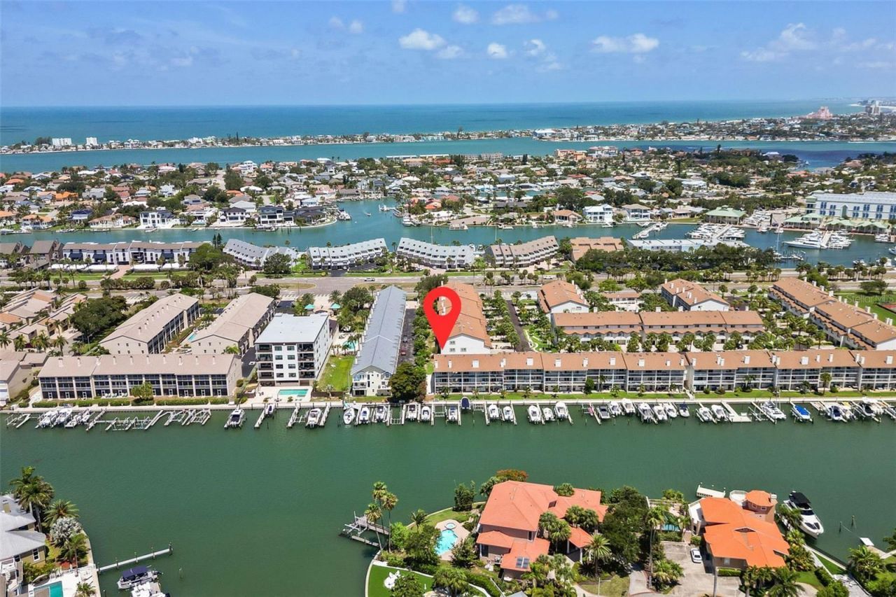 367 Madeira Circle, Tierra Verde, FL 33715 Photo