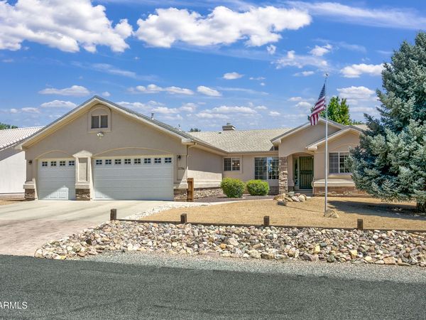 11784 E LONGHORN Drive, Dewey, AZ 86327