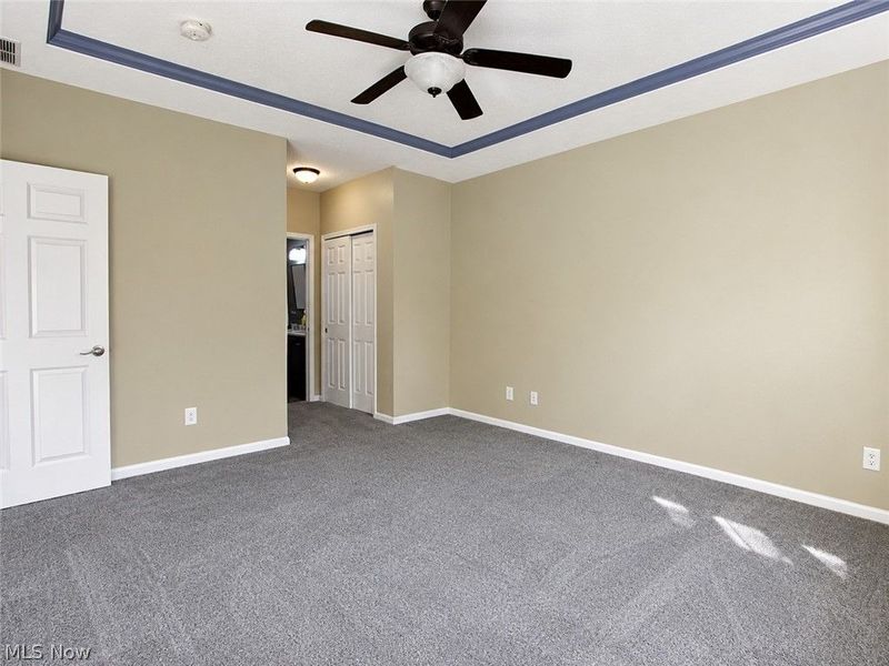 546 Hyannis Port Circle, Avon Lake, OH 44012 Photo 17