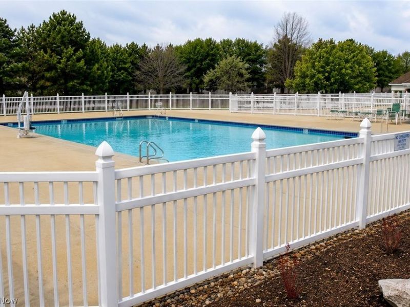 546 Hyannis Port Circle, Avon Lake, OH 44012 Photo 26