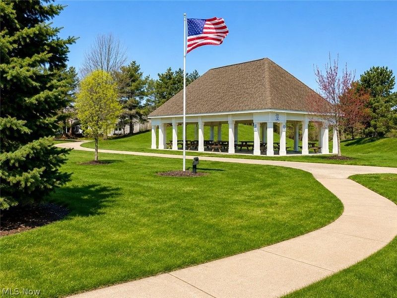 546 Hyannis Port Circle, Avon Lake, OH 44012 Photo 27