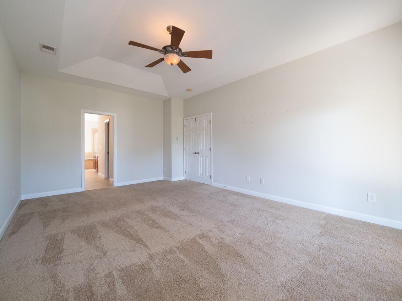 3040 Treadwell Street Photo 30