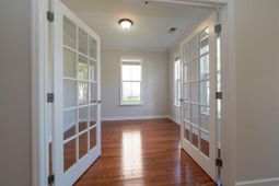 3040 Treadwell Street photo 4