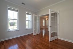 3040 Treadwell Street photo 4