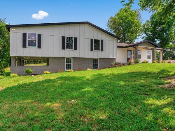 1877 Airport Lake Rd , McMinnville, TN 37110