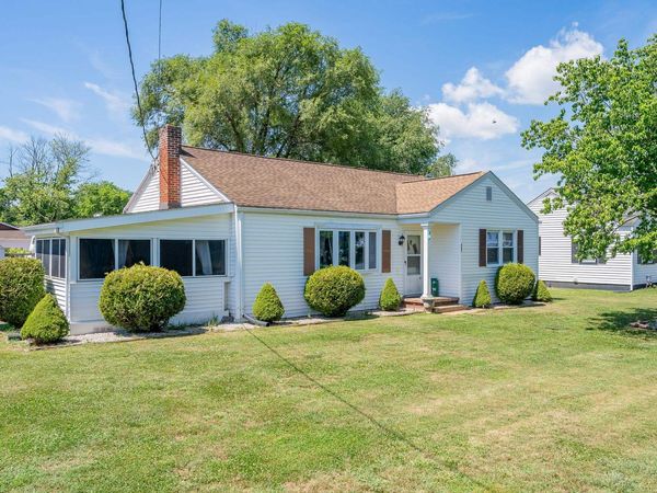 603 GIBBONS AVE, ELKTON, VA 22827