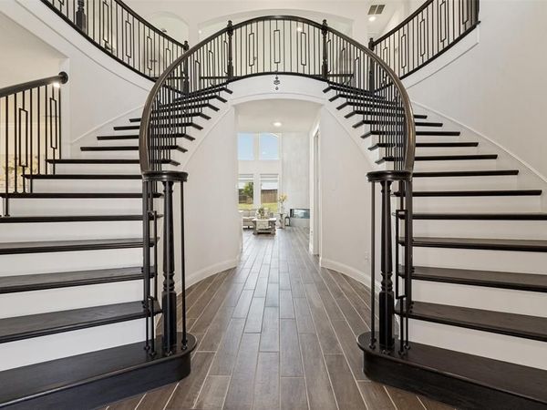 6008 Noyon Drive, McKinney, TX 75071