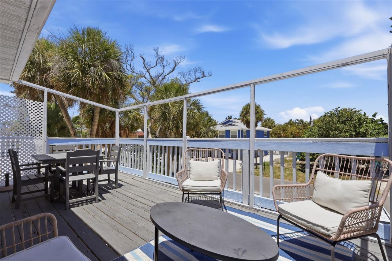 207 71st Street, Unit E, Holmes Beach, FL 34217 Photo
