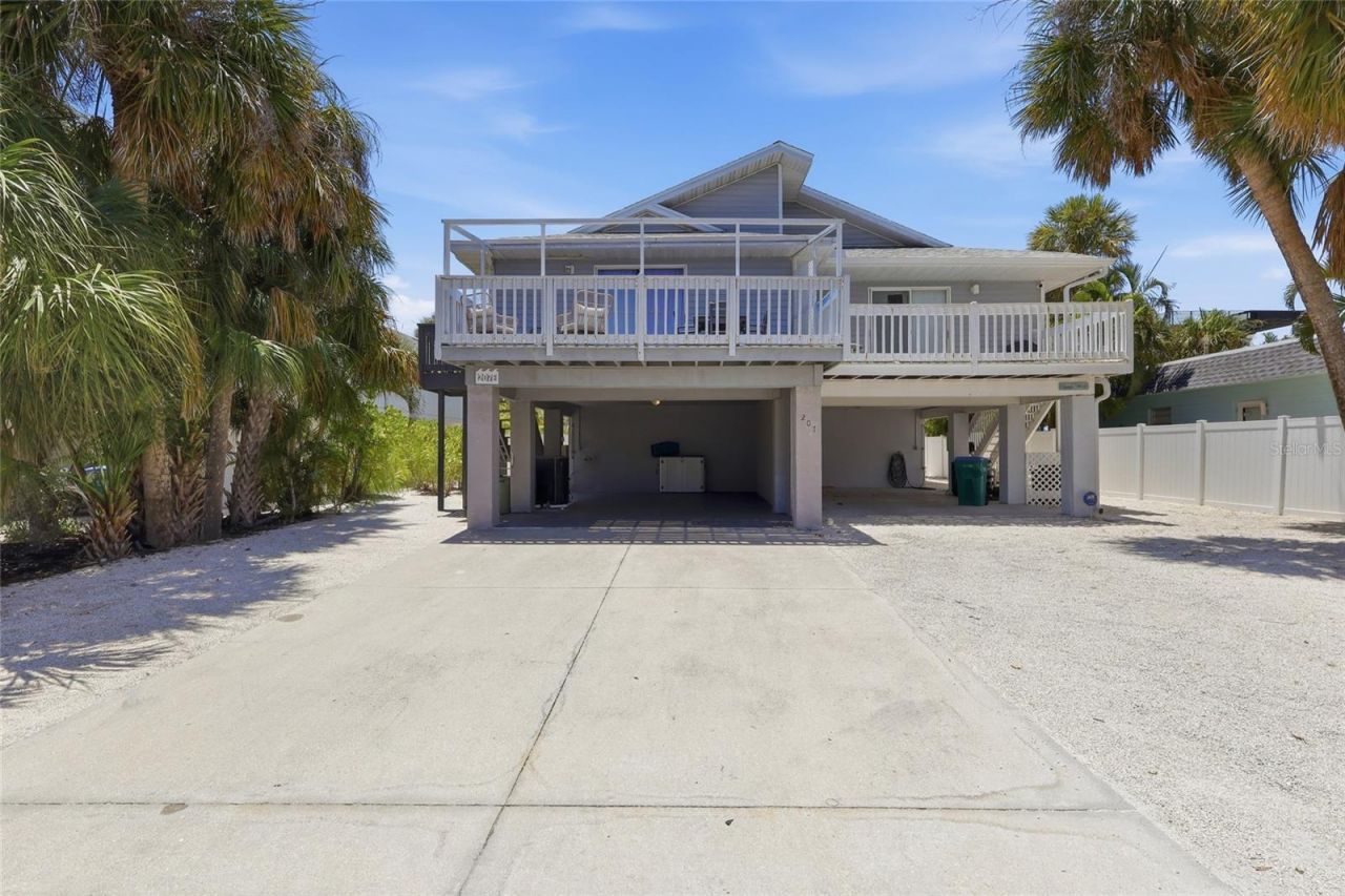 207 71st Street, Unit E, Holmes Beach, FL 34217 Photo