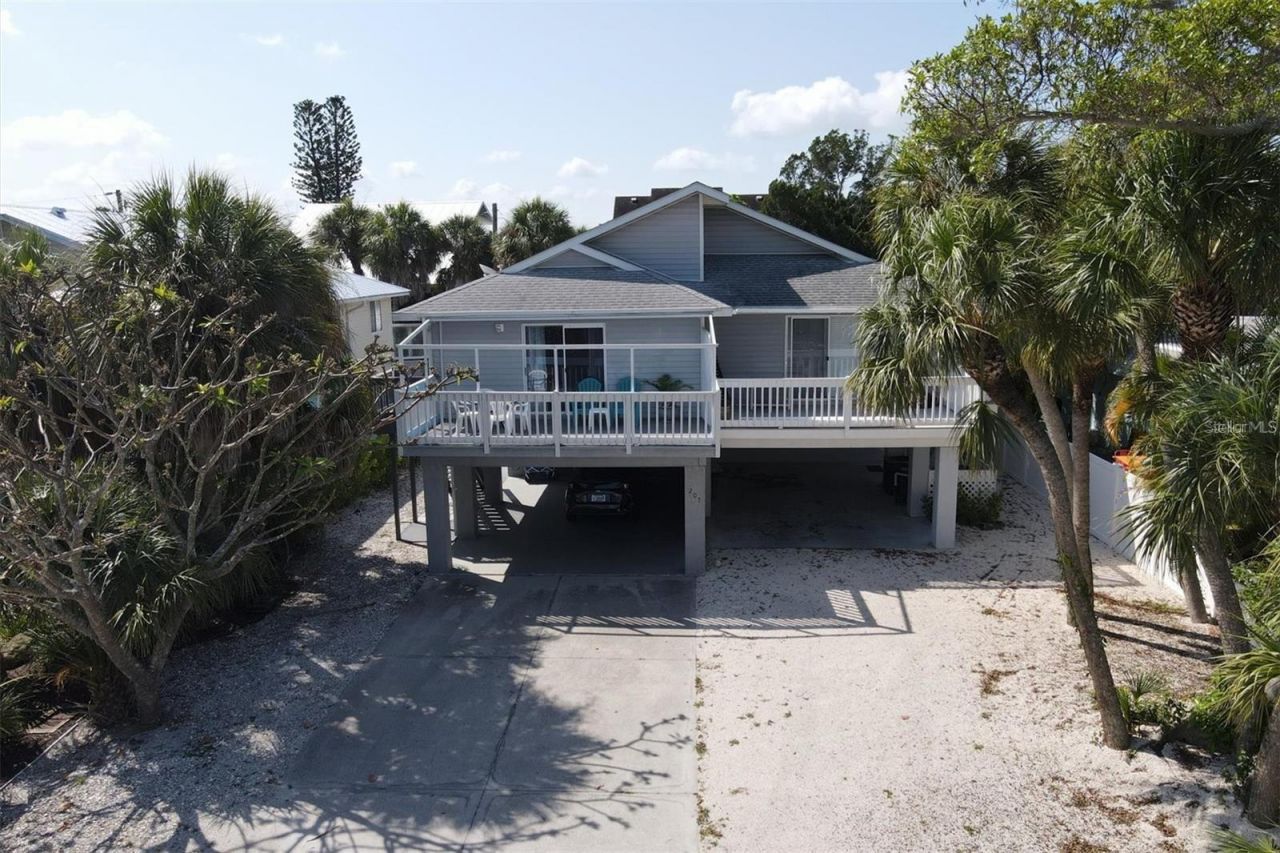207 71st Street, Unit E, Holmes Beach, FL 34217 Photo