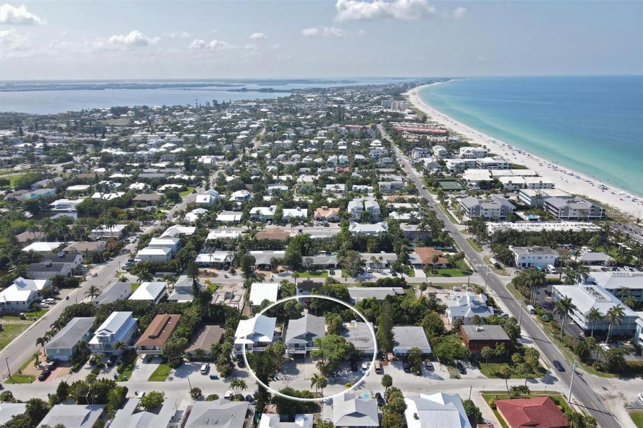 207 71st Street, Unit E, Holmes Beach, FL 34217 Photo