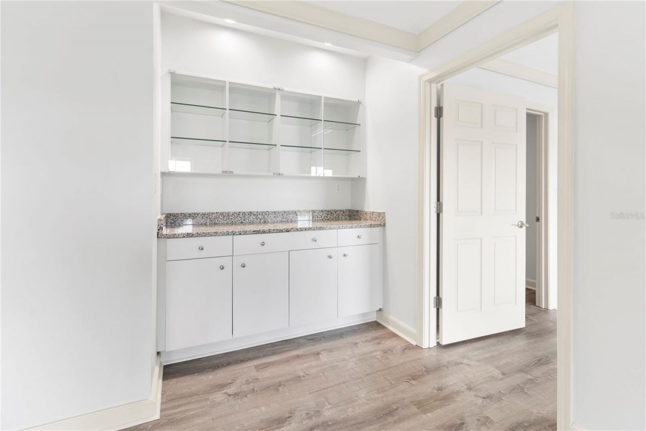 3731 Sarasota Square Boulevard, Unit 309E, Sarasota, FL 34238 Photo