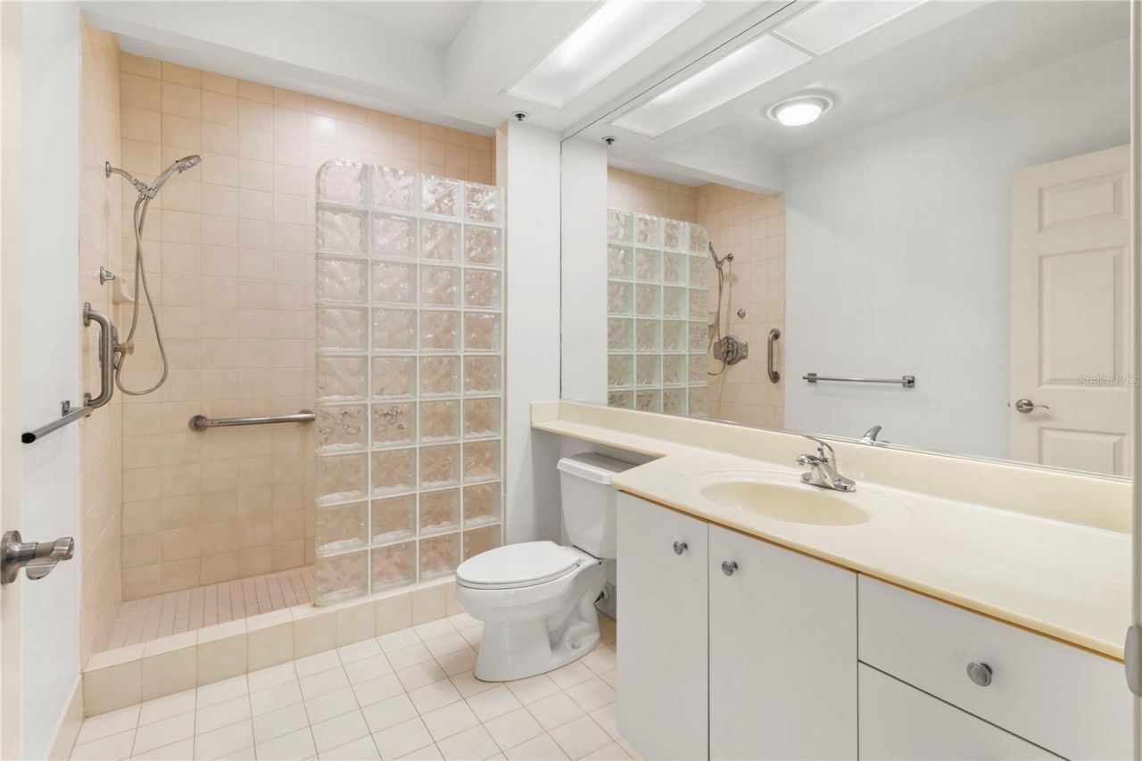 3731 Sarasota Square Boulevard, Unit 309E, Sarasota, FL 34238 Photo