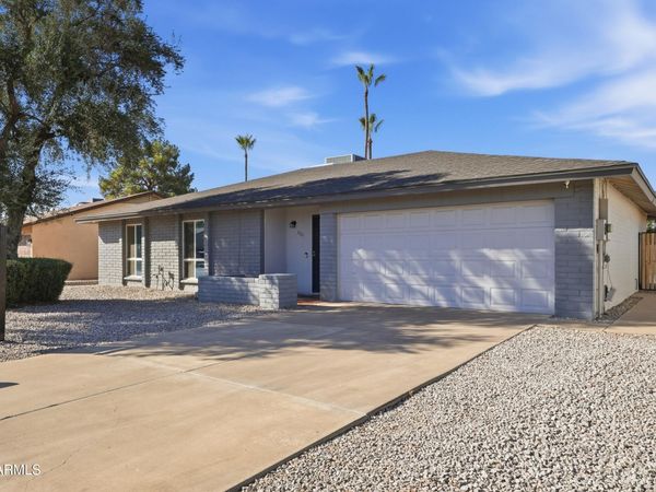 3531 E Campo Bello Drive, Phoenix, AZ 85032