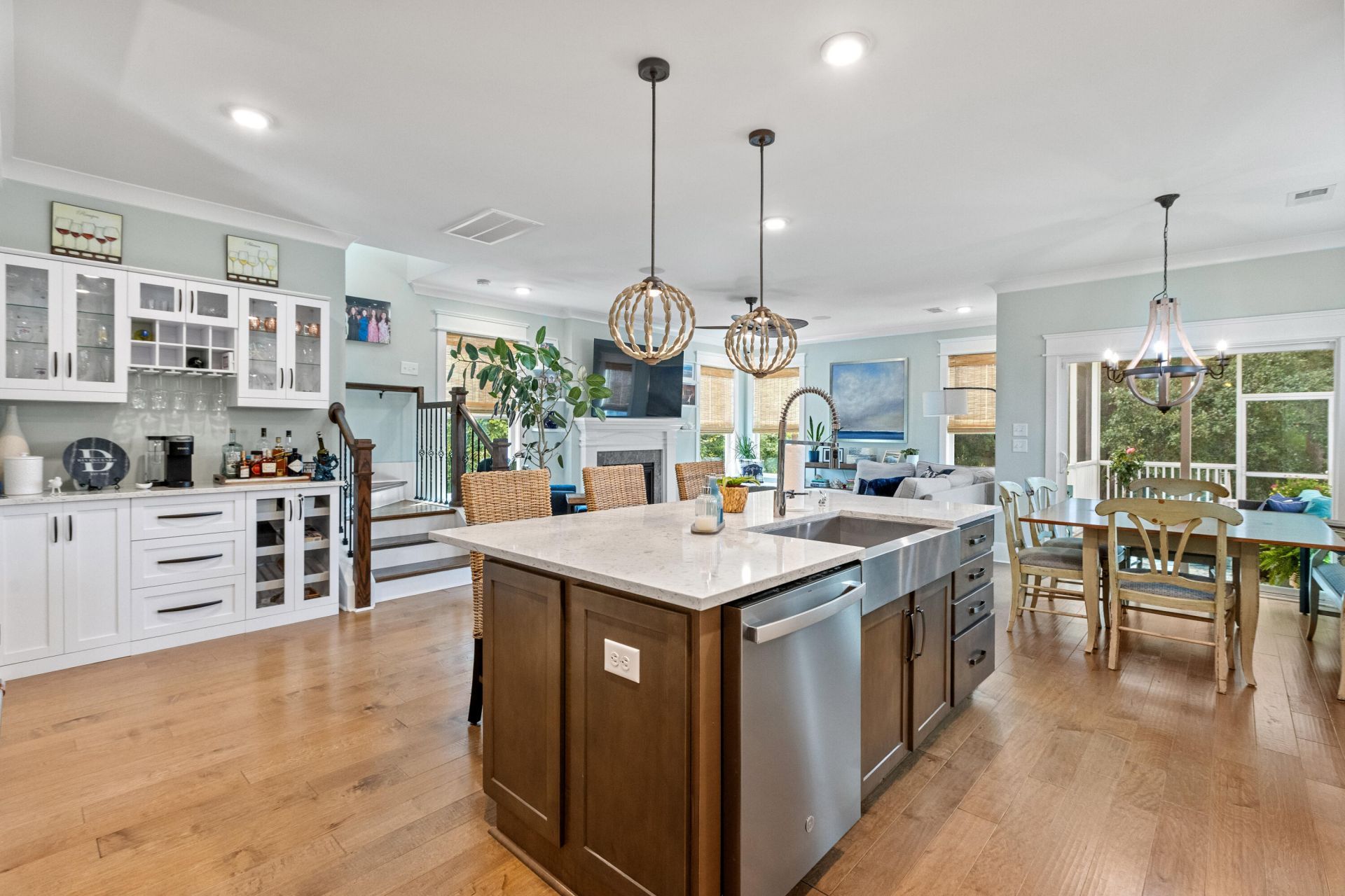 401 Topsail Court Photo 8