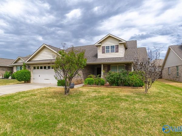 116 Summer Cove Circle NW, Madison, AL 35757